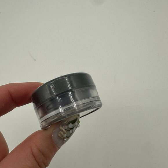 bareMinerals ID SKYLINE Eyeshadow Eyecolor  02 oz/.57 g Sealed NEW RARE - Picture 4 of 4